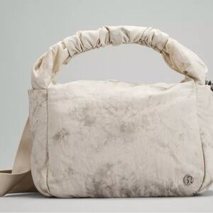 Lululemon Gathered Handle Bag Vol 6L